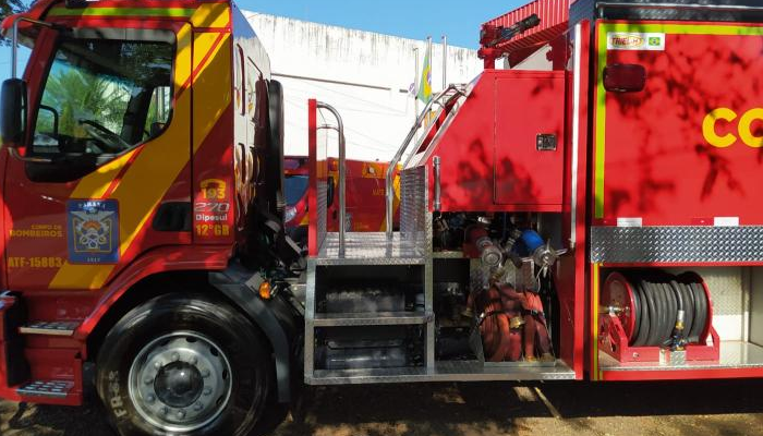 Laranjeiras - Corpo de Bombeiros atende acidente e incêndio nas últimas 24h